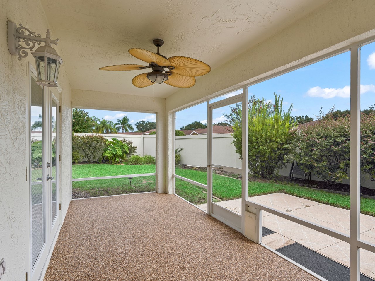 screened lanai the screen lanai with chattahoochee river rock floors is the perfect place to relax and enjoy the huge courtyard.